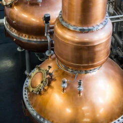 Bombay Sapphire Gin -UK Drinks Sales Store bombay sapphire gin 4 88876.1700276932