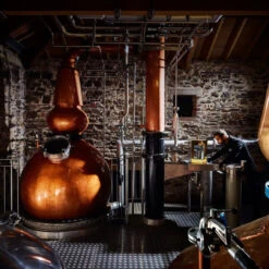 The Lakes The One Fine Blended Whisky -UK Drinks Sales Store lakes copper 18397.1700276911